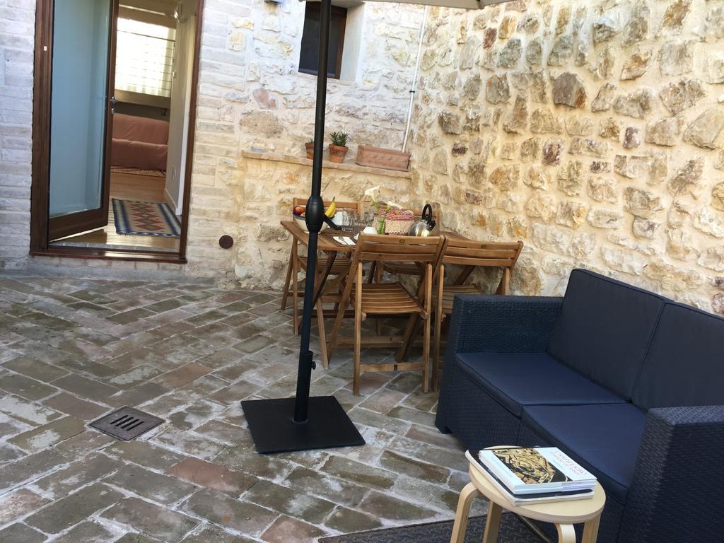 Anfihouse - Assisi Relais Apartment Ruang foto
